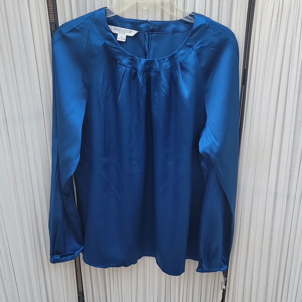 Pendleton Long Sleeve Blue Silk Blouse